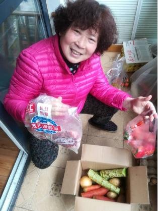 超有愛(ài)！武漢市民作詩(shī)、創(chuàng)意蔬菜拼“花式致謝”長(zhǎng)虹愛(ài)心捐贈(zèng)(圖7)